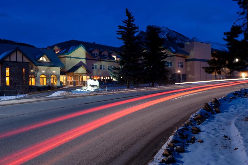Ywca Banff Hotel Luaran gambar