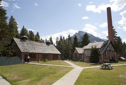 Ywca Banff Hotel Luaran gambar